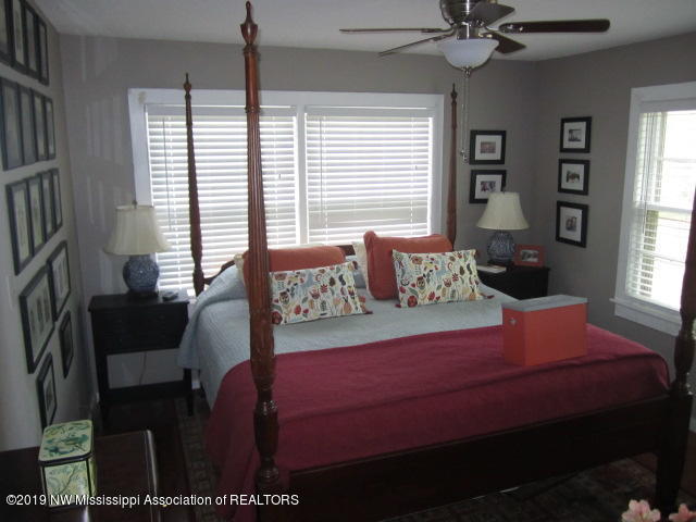 1063 Shinault Road Byhalia, MS 38611 - Photo 13 of 27 IMG_2265