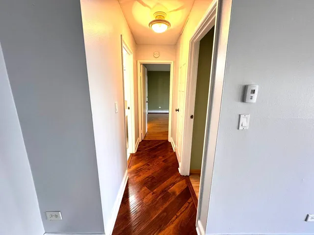 $2,000 | 2 Villa Verde Drive, Unit 120, Buffalo Grove, IL 60089