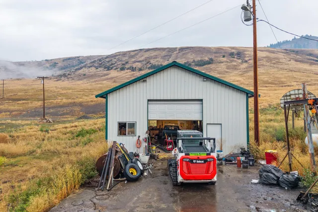 $1,595,000 | 361 Lone Ranch Creek Road, Danville, WA 99121