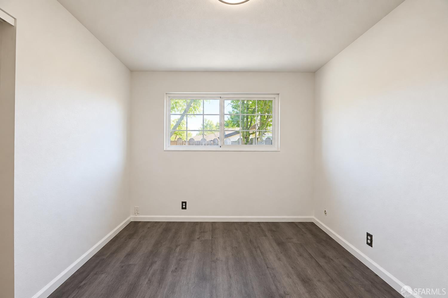915 Seascape Circle Rodeo, CA 94572 - Photo 26 of 51 Gallery Image 26