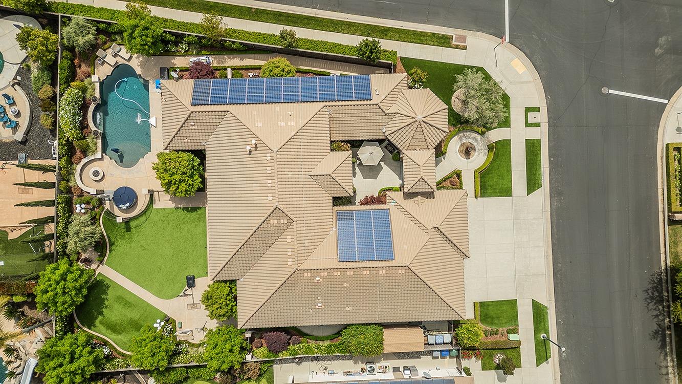 1807 North Rector Avenue Clovis, CA 93619 - Photo 53 of 55 view of the front door of house