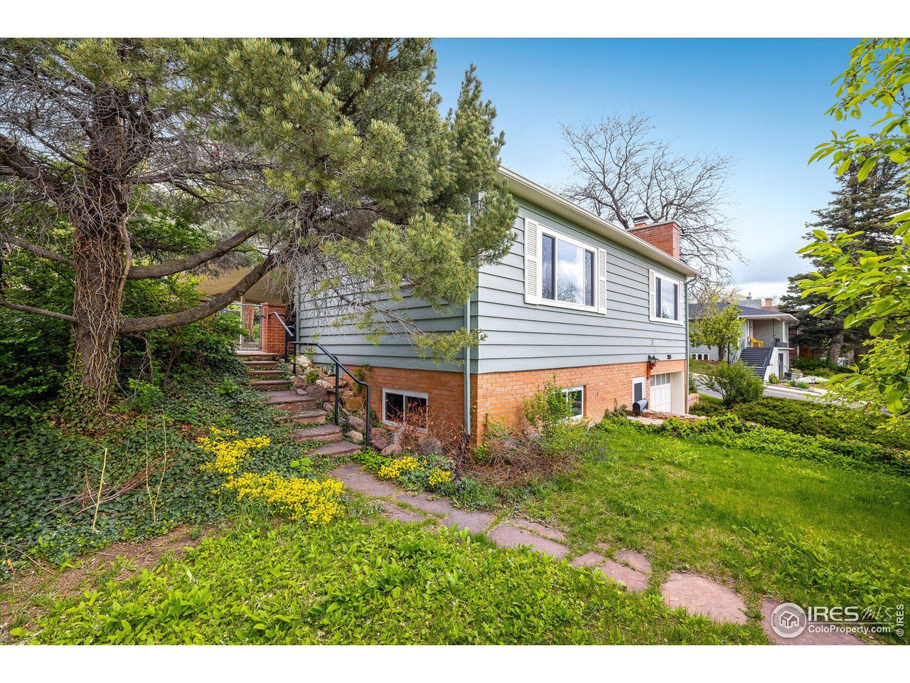 2855 4th Street Boulder, CO 80304 - Photo 29 of 37 a house view with a outdoor space