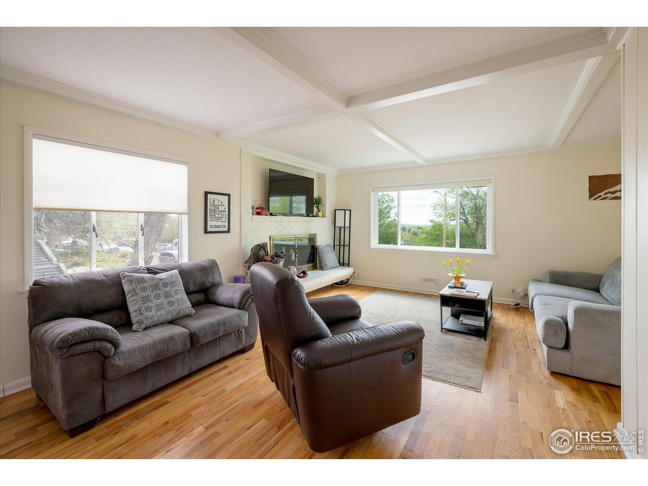2855 4th Street Boulder, CO 80304 - Photo 5 of 37 a living room with furniture and a window