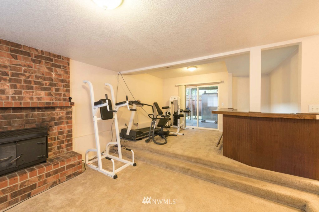 2828 168th Street Southeast Bothell, WA 98012 - Photo 11 of 22