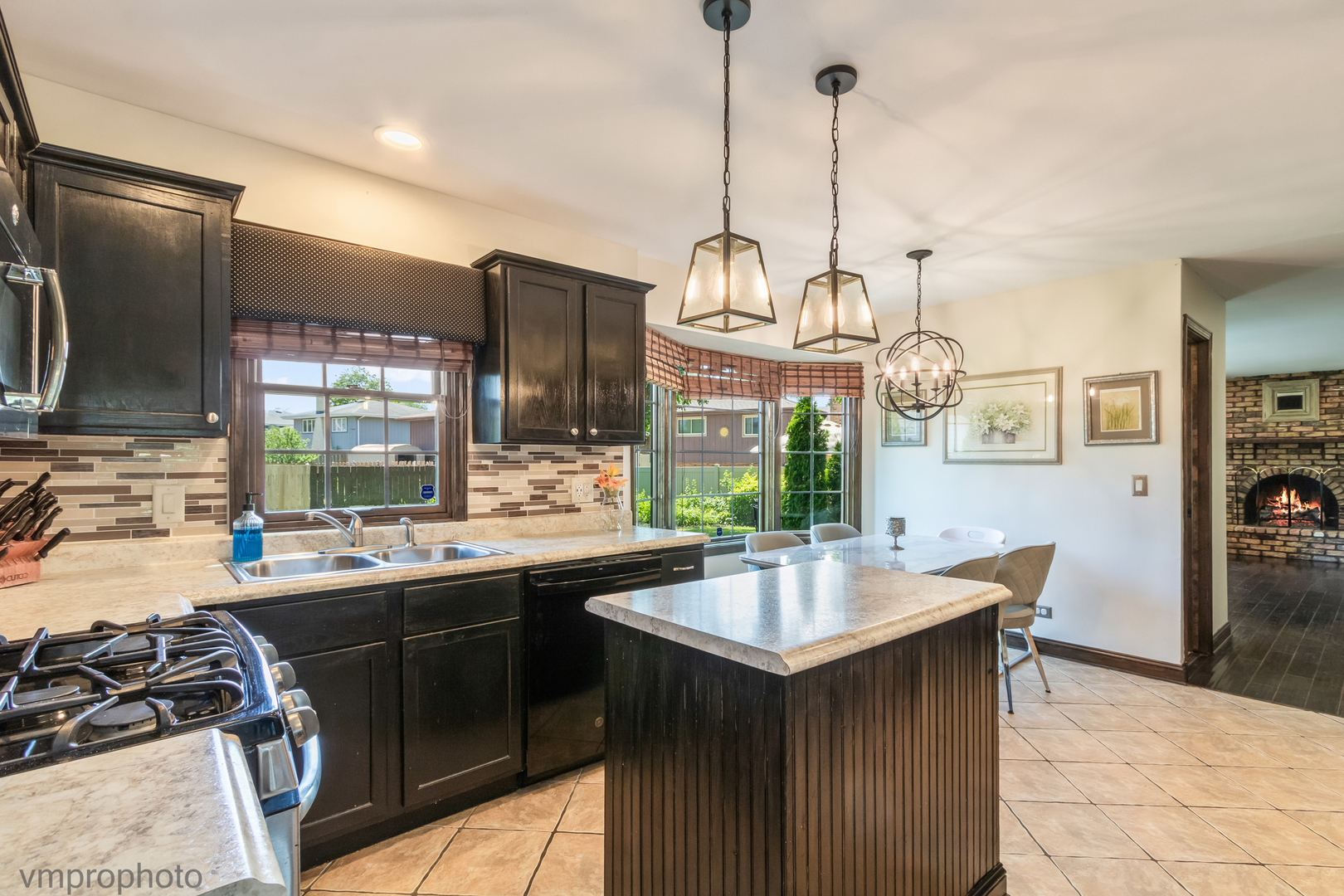 1148 Anvil Court Addison, IL 60101 - Photo 12 of 27 Gallery Image 12