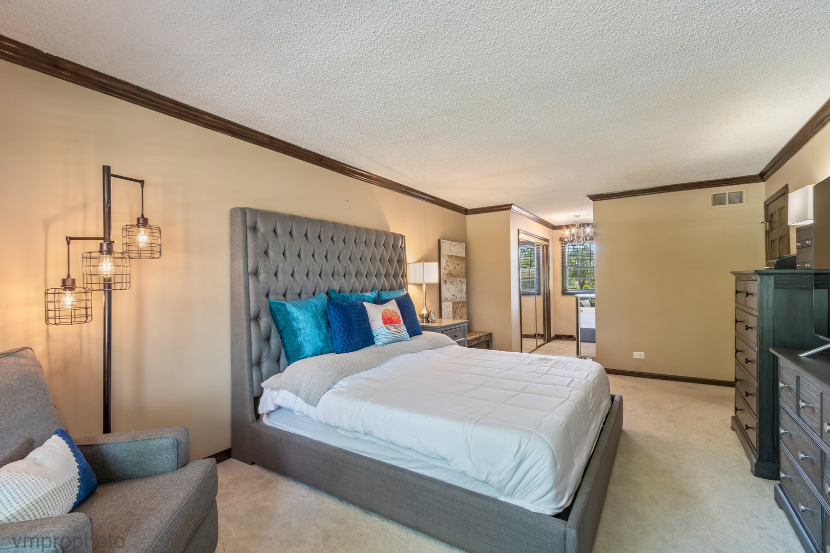 1148 Anvil Court Addison, IL 60101 - Photo 16 of 27 Gallery Image 16