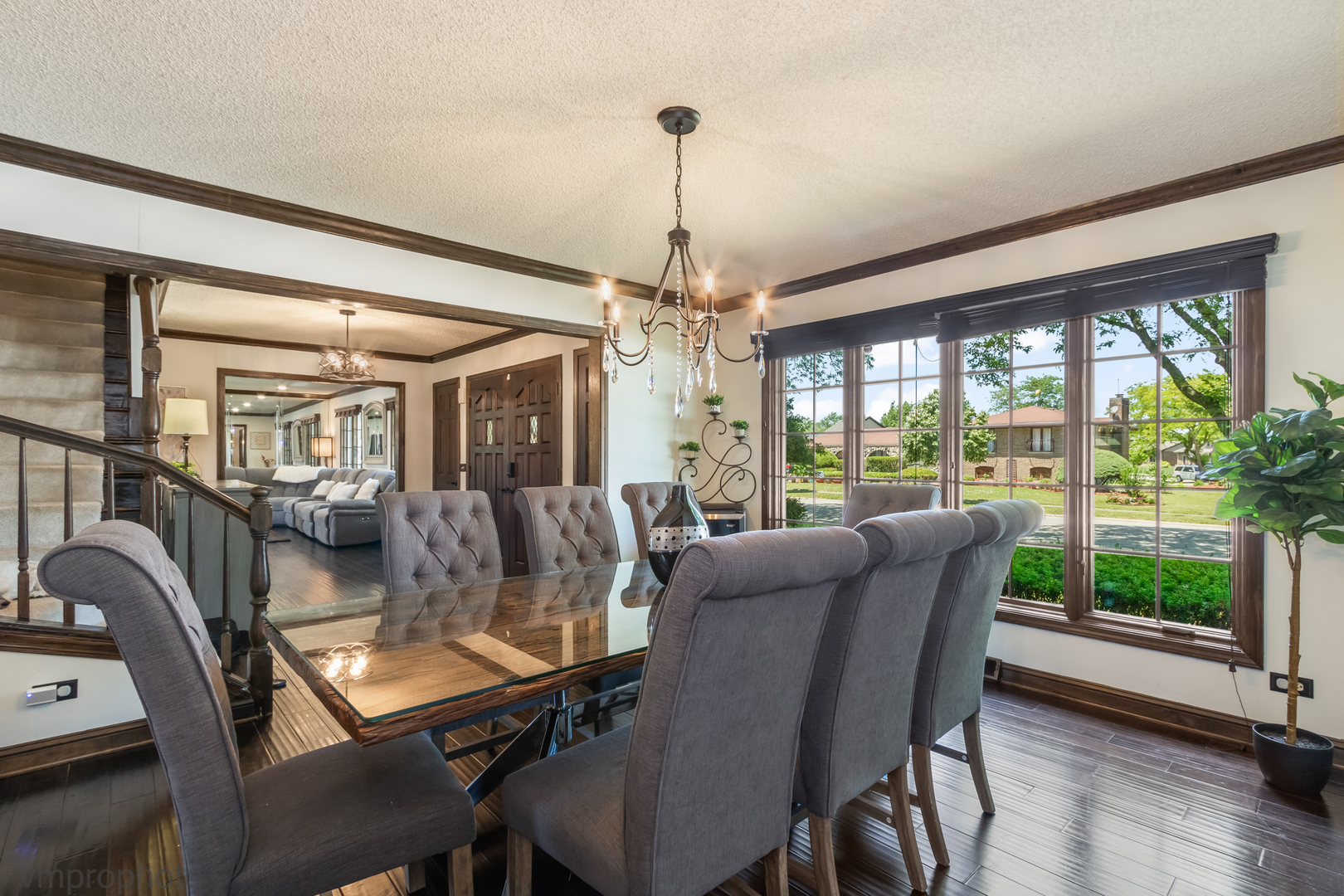 1148 Anvil Court Addison, IL 60101 - Photo 4 of 27 Gallery Image 4
