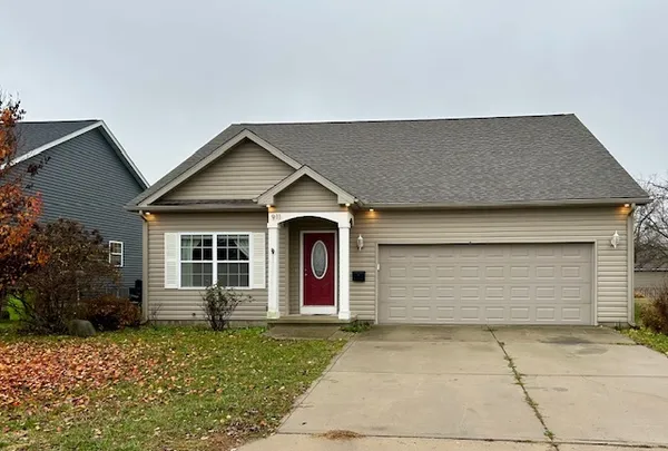 $217,500 | 911 East Barker Street, Tuscola, IL 61953