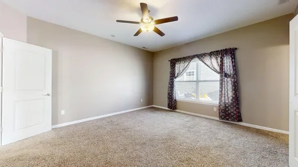 $217,500 | 911 East Barker Street, Tuscola, IL 61953