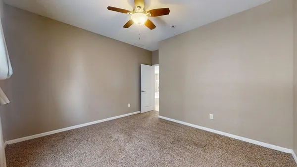 $217,500 | 911 East Barker Street, Tuscola, IL 61953