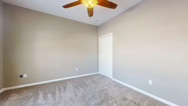 $217,500 | 911 East Barker Street, Tuscola, IL 61953