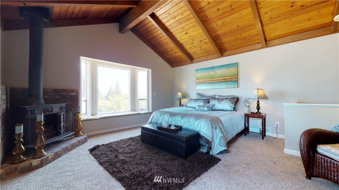 11632 Center Road Everett, WA 98204 - Photo 14 of 22