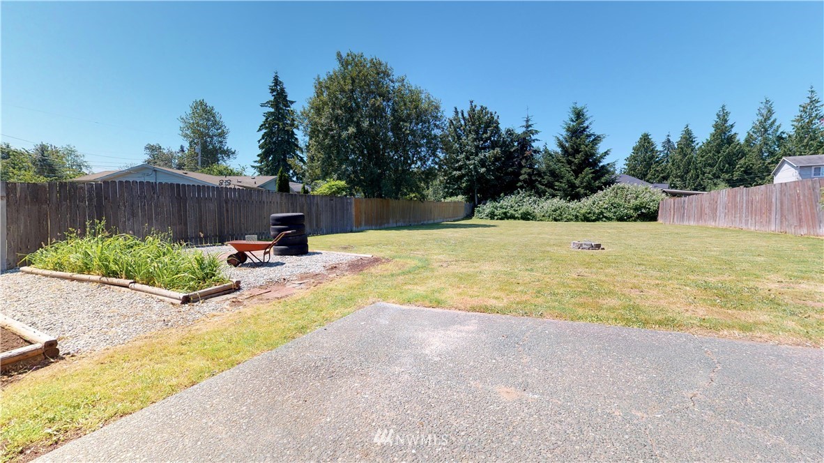 11632 Center Road Everett, WA 98204 - Photo 20 of 22