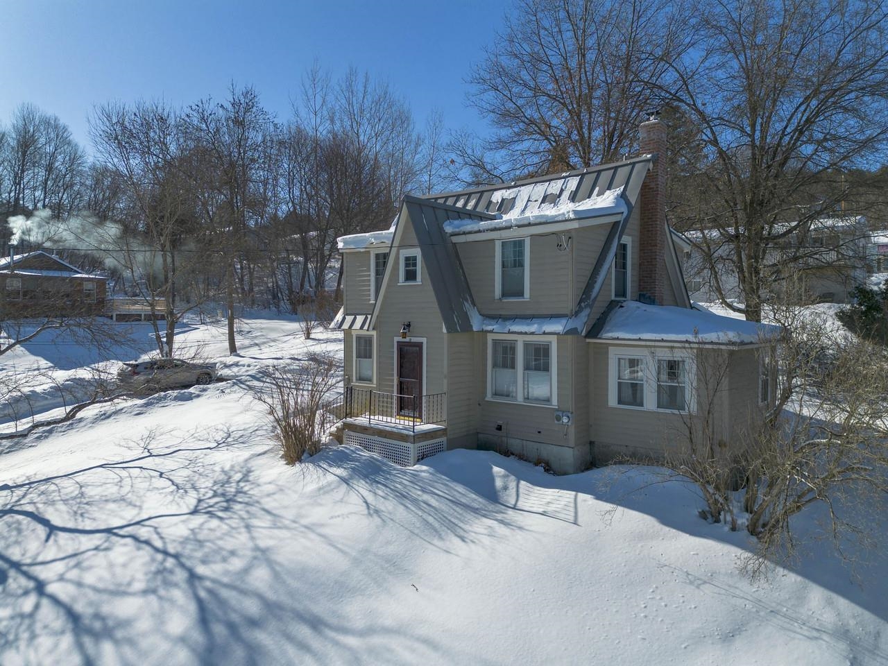 19 Roberts Street Montpelier, VT 05602 - Photo 2 of 48