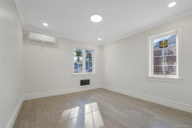 $2,998,888 | 146-18 Laburnum Avenue | Flushing