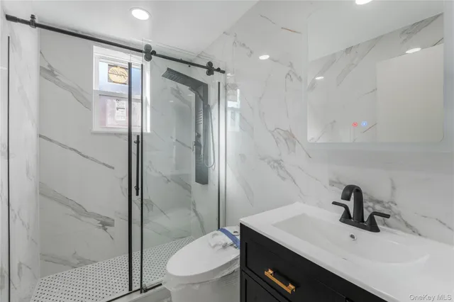 $2,998,888 | 146-18 Laburnum Avenue | Flushing