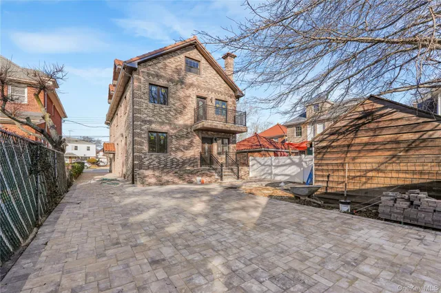 $2,998,888 | 146-18 Laburnum Avenue | Flushing