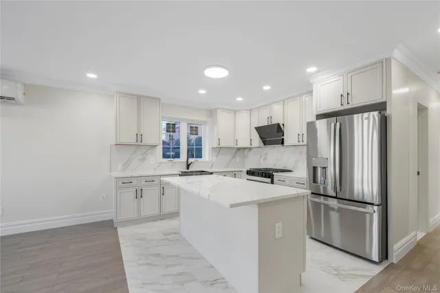 $2,998,888 | 146-18 Laburnum Avenue | Flushing