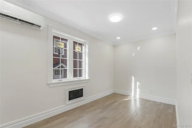 $2,998,888 | 146-18 Laburnum Avenue | Flushing