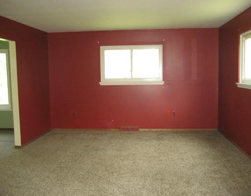 315 Jennings Road Whitmore Lake, MI 48189 - Photo 4 of 10 Photo 4