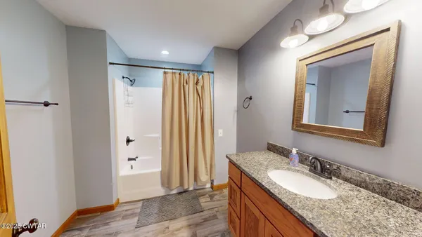 $970,000 | 925 Cleve Duke Road, Hornbeak, TN 38232