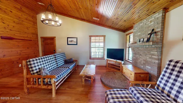 $970,000 | 925 Cleve Duke Road, Hornbeak, TN 38232