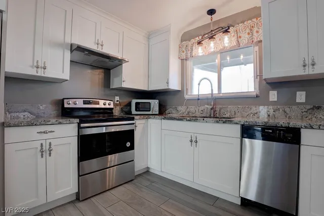 $2,150 | 908 Bonita Avenue, Las Vegas, NV 89104