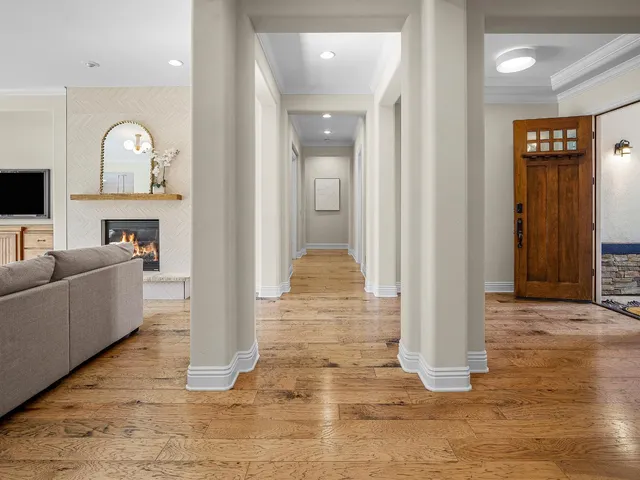 a view of empty room