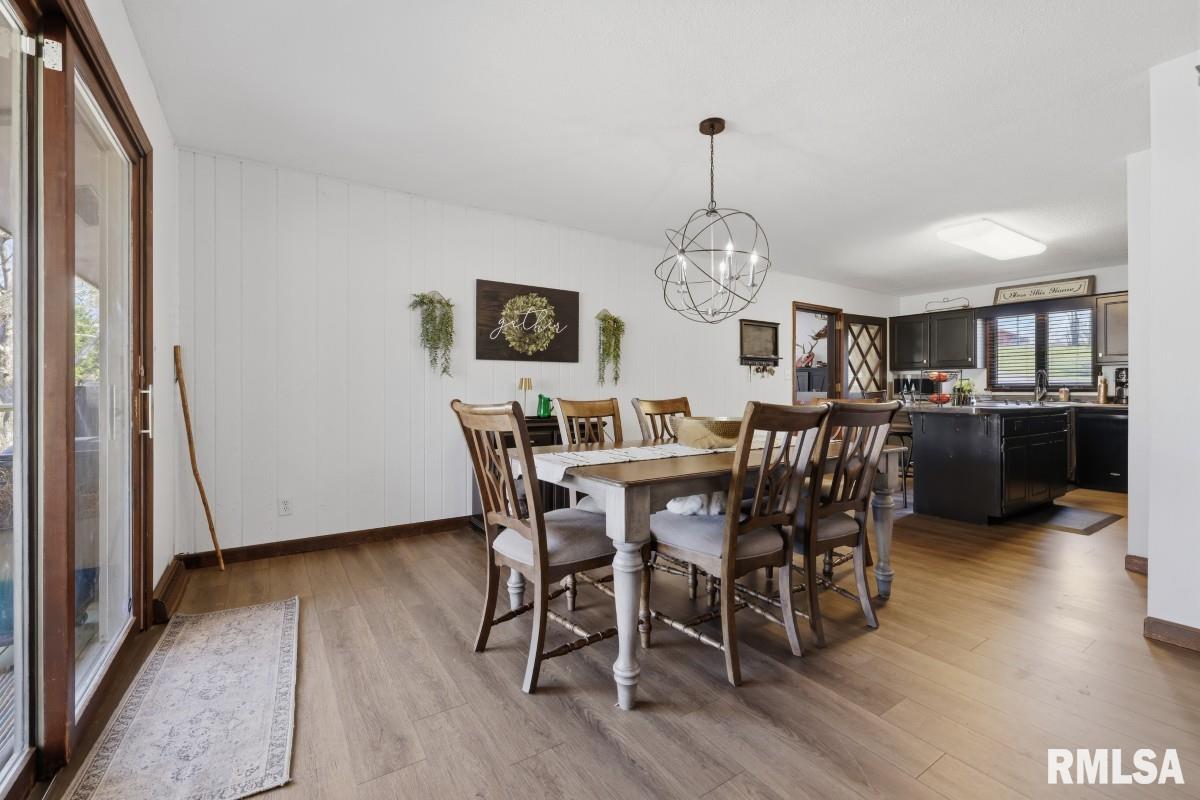 1231 Sugar Springs Road Creal Springs, IL 62922 - Photo 12 of 58