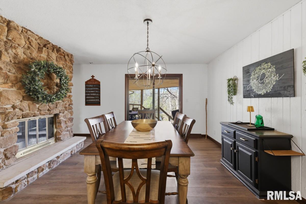 1231 Sugar Springs Road Creal Springs, IL 62922 - Photo 14 of 58