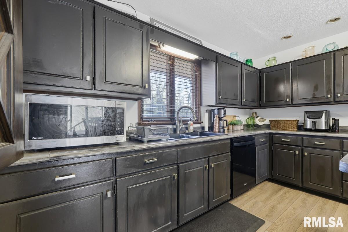 1231 Sugar Springs Road Creal Springs, IL 62922 - Photo 16 of 58