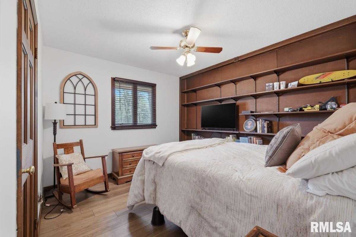 1231 Sugar Springs Road Creal Springs, IL 62922 - Photo 24 of 58