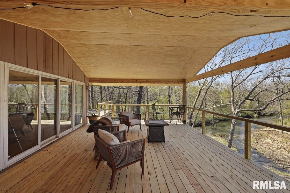 1231 Sugar Springs Road Creal Springs, IL 62922 - Photo 34 of 58