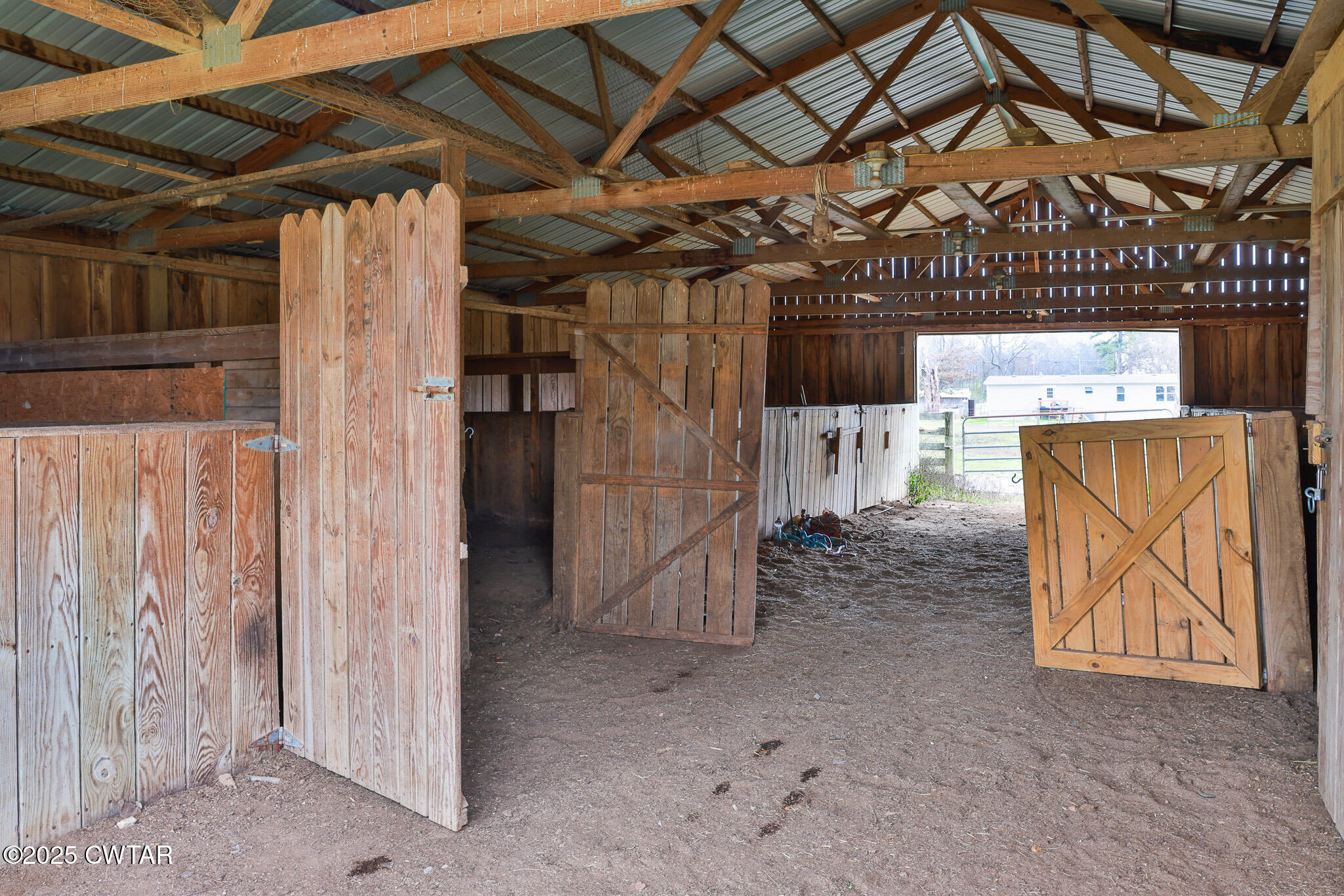 4532 Old State Rte 22 Gleason, TN 38229 - Photo 25 of 34 a view of a room with wooden walls