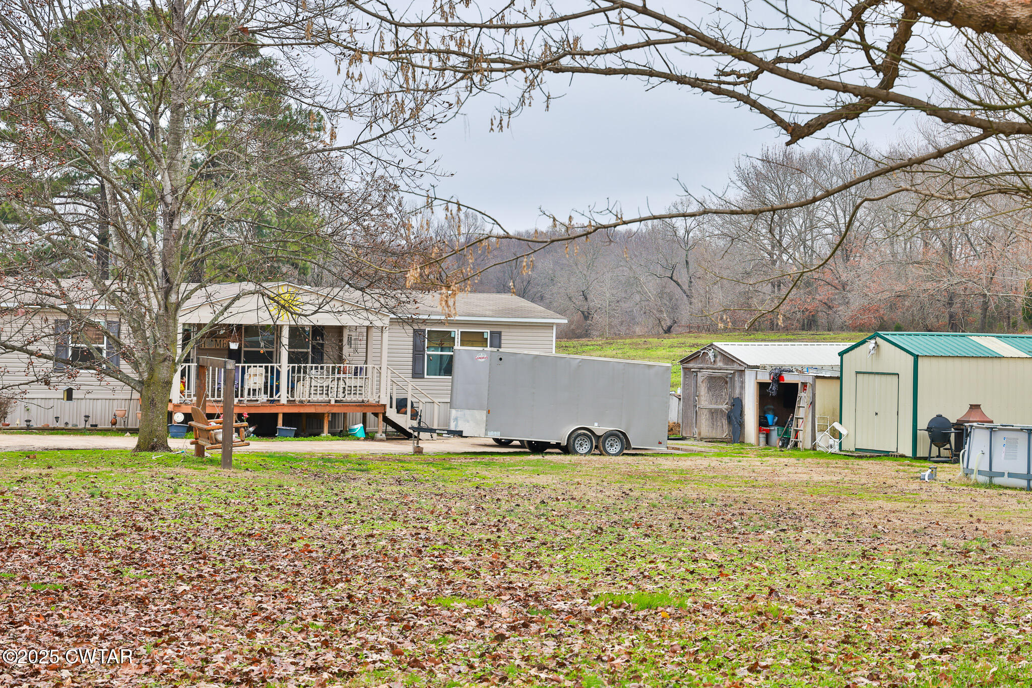4532 Old State Rte 22 Gleason, TN 38229 - Photo 6 of 34 a view of a house with a yard