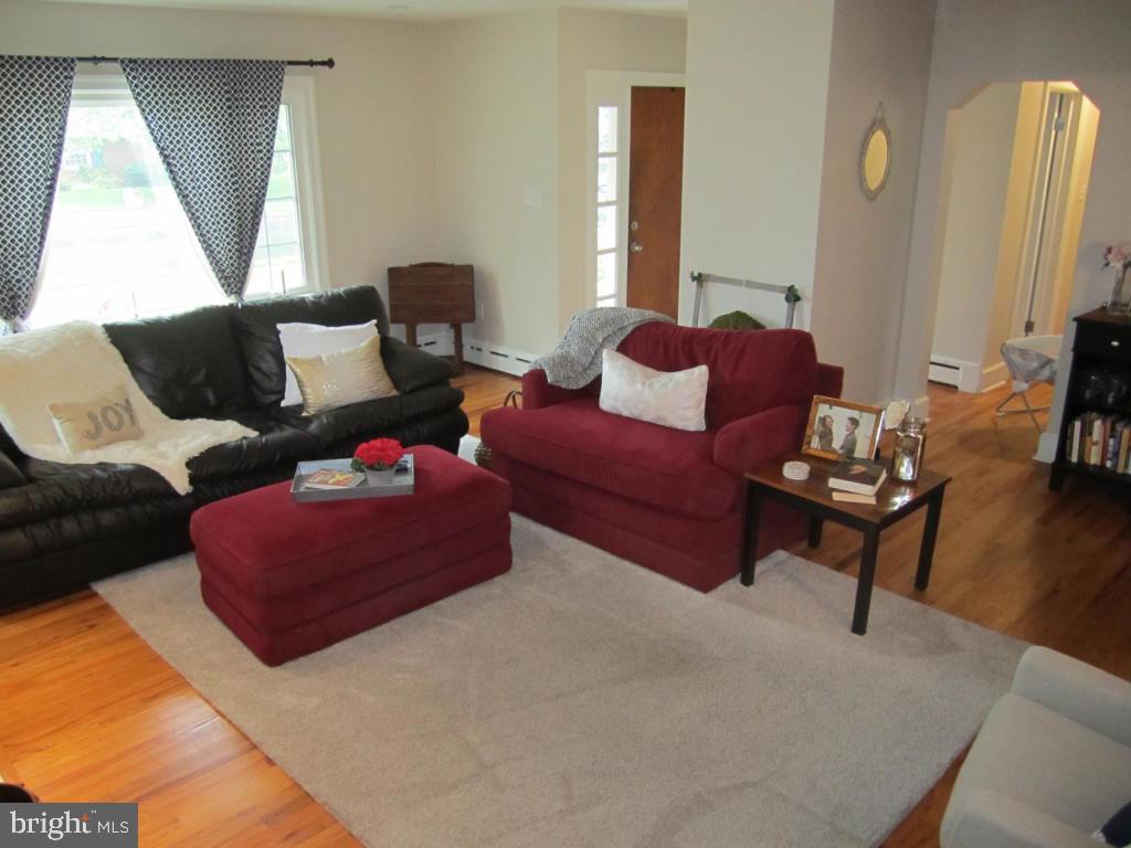618 Kissel Hill Road Lititz, PA 17543 - Photo 10 of 39