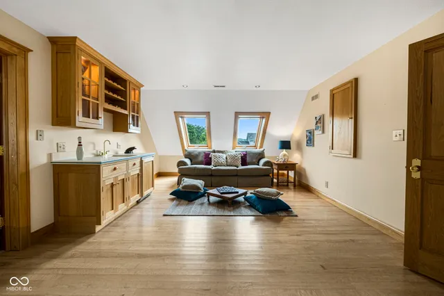 $1,750,000 | 280 Ln 345 Lake James, Angola, IN 46703