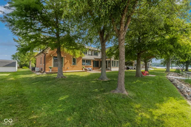 $1,750,000 | 280 Ln 345 Lake James, Angola, IN 46703