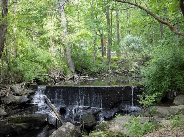 $599,000 | 295 Main Street, Cranston, RI 02831