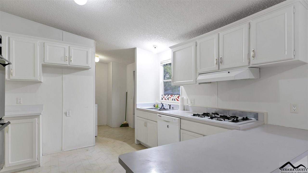 320 Paskenta Road, Unit 318 PASKENTA ROAD Red Bluff, CA 96080 - Photo 7 of 36