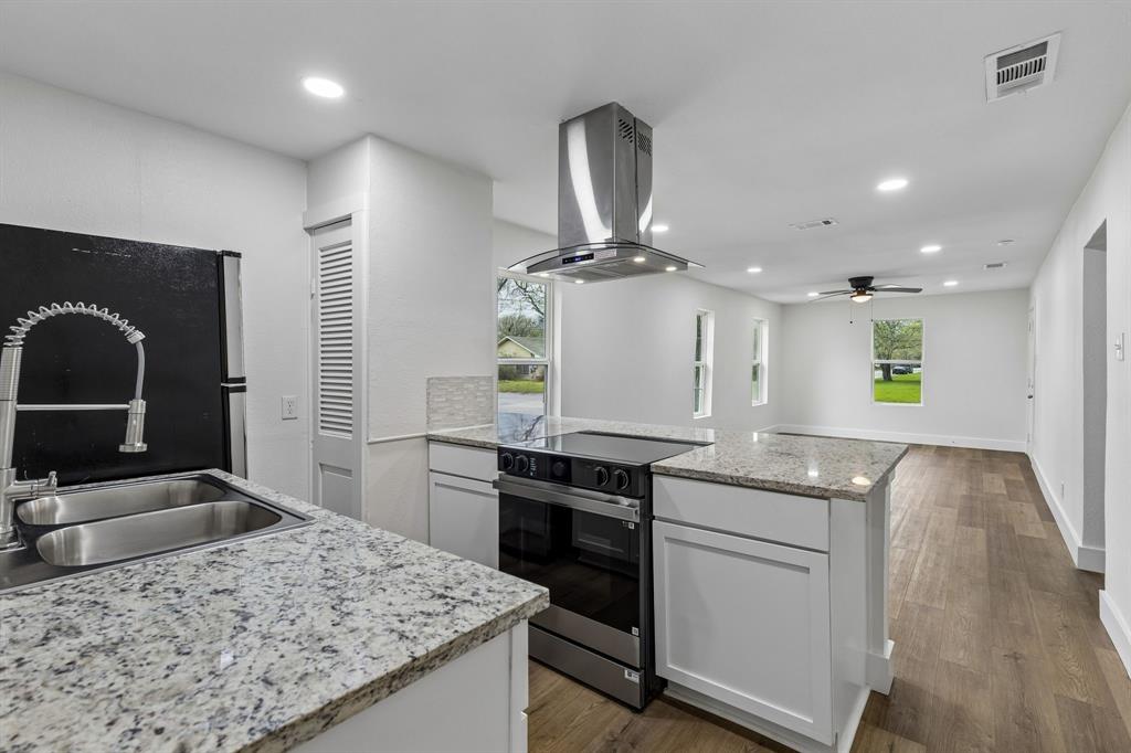 511 Panhandle Street Denton, TX 76201 - Photo 8 of 24