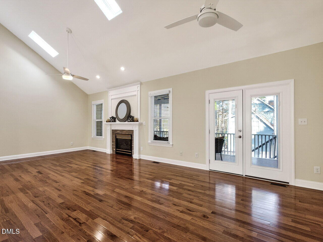 100 Gables Point Way Cary, NC 27513 - Photo 16 of 46 016-1280x960-breakfast