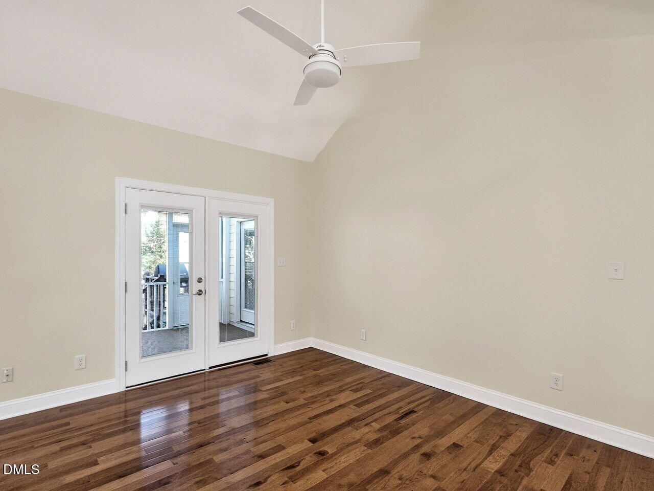 100 Gables Point Way Cary, NC 27513 - Photo 17 of 46 017-1280x960-breakfast