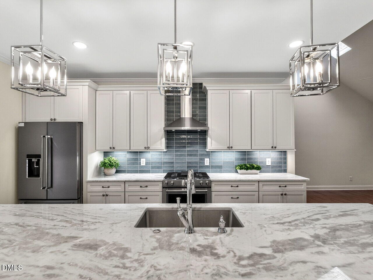 100 Gables Point Way Cary, NC 27513 - Photo 19 of 46 019-1280x960-kitchen