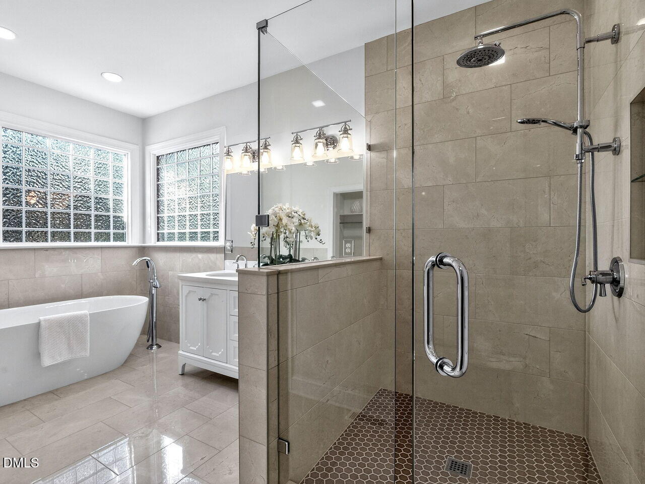 100 Gables Point Way Cary, NC 27513 - Photo 29 of 46 029-1280x960-primary-bath