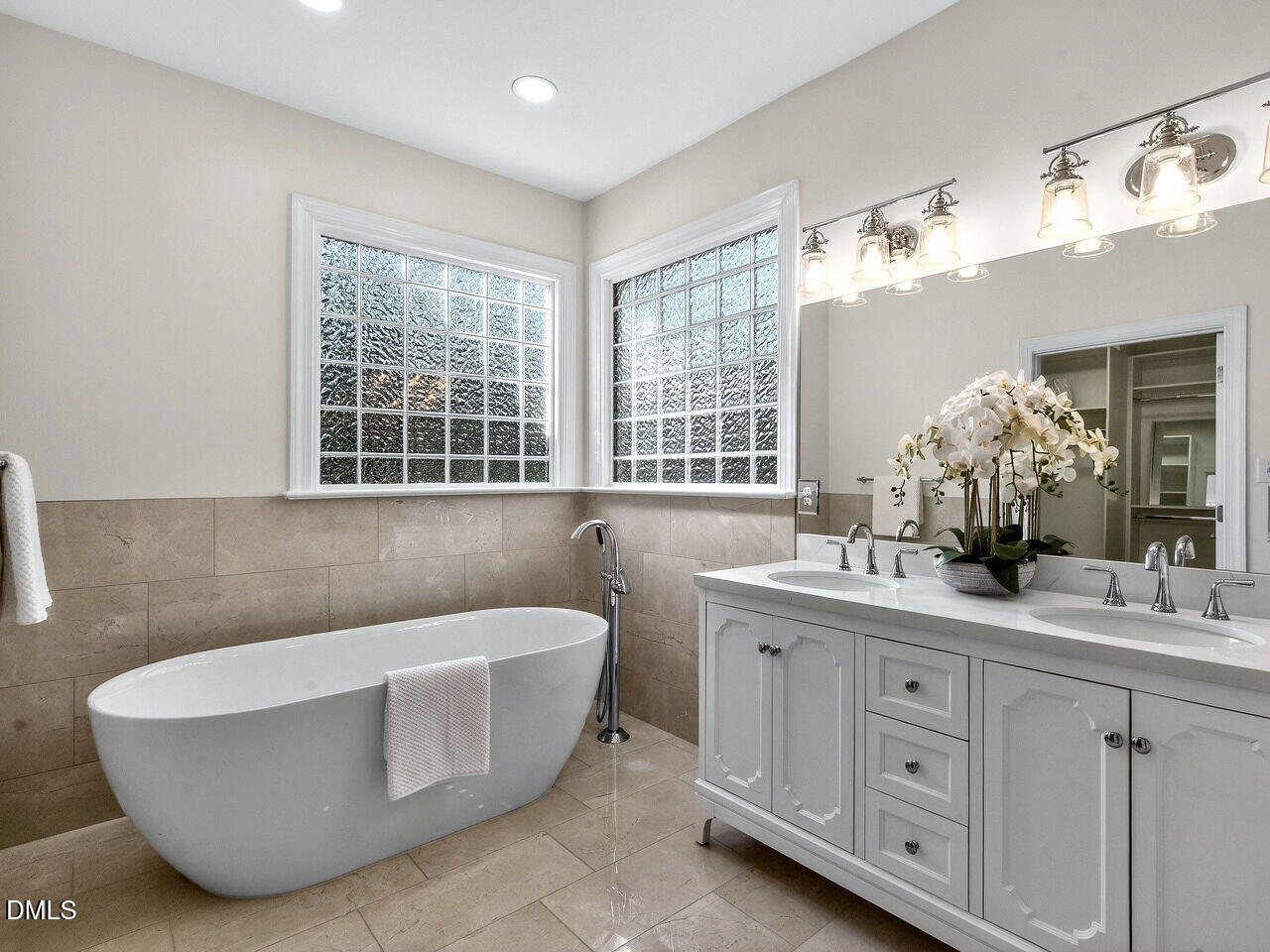 100 Gables Point Way Cary, NC 27513 - Photo 30 of 46 030-1280x960-primary-bath