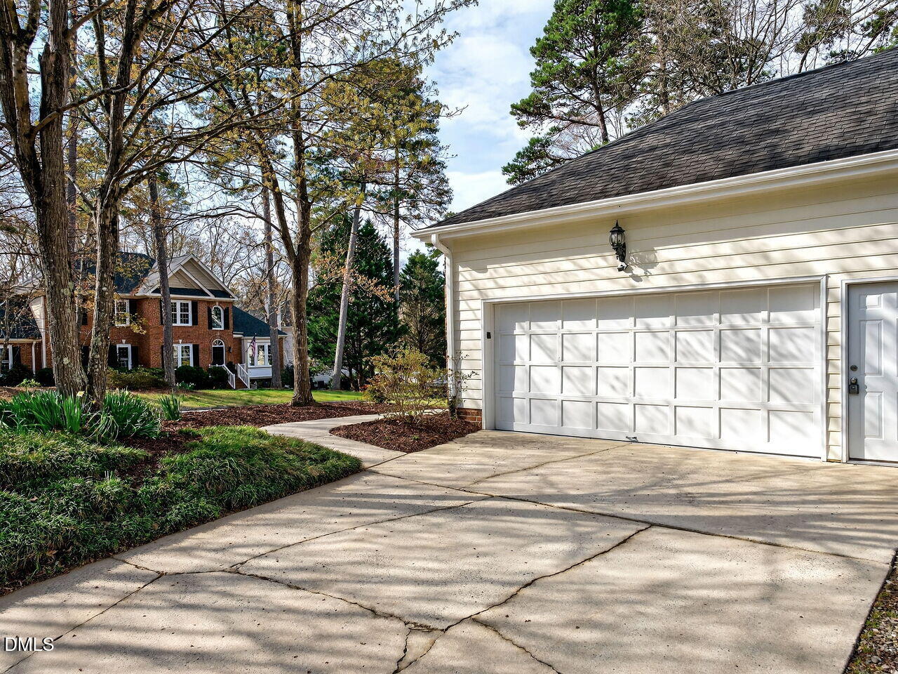 100 Gables Point Way Cary, NC 27513 - Photo 45 of 46 045-1280x960-side-entry-garage
