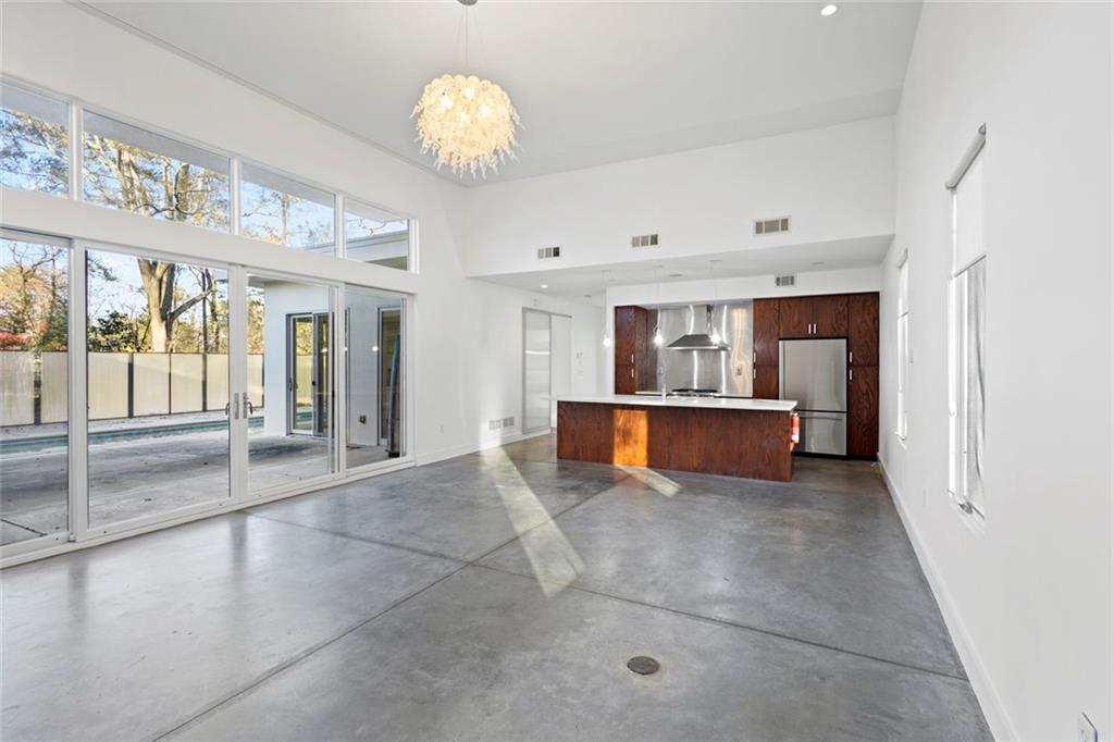 935 Custer Avenue Southeast Atlanta, GA 30316 - Photo 4 of 24