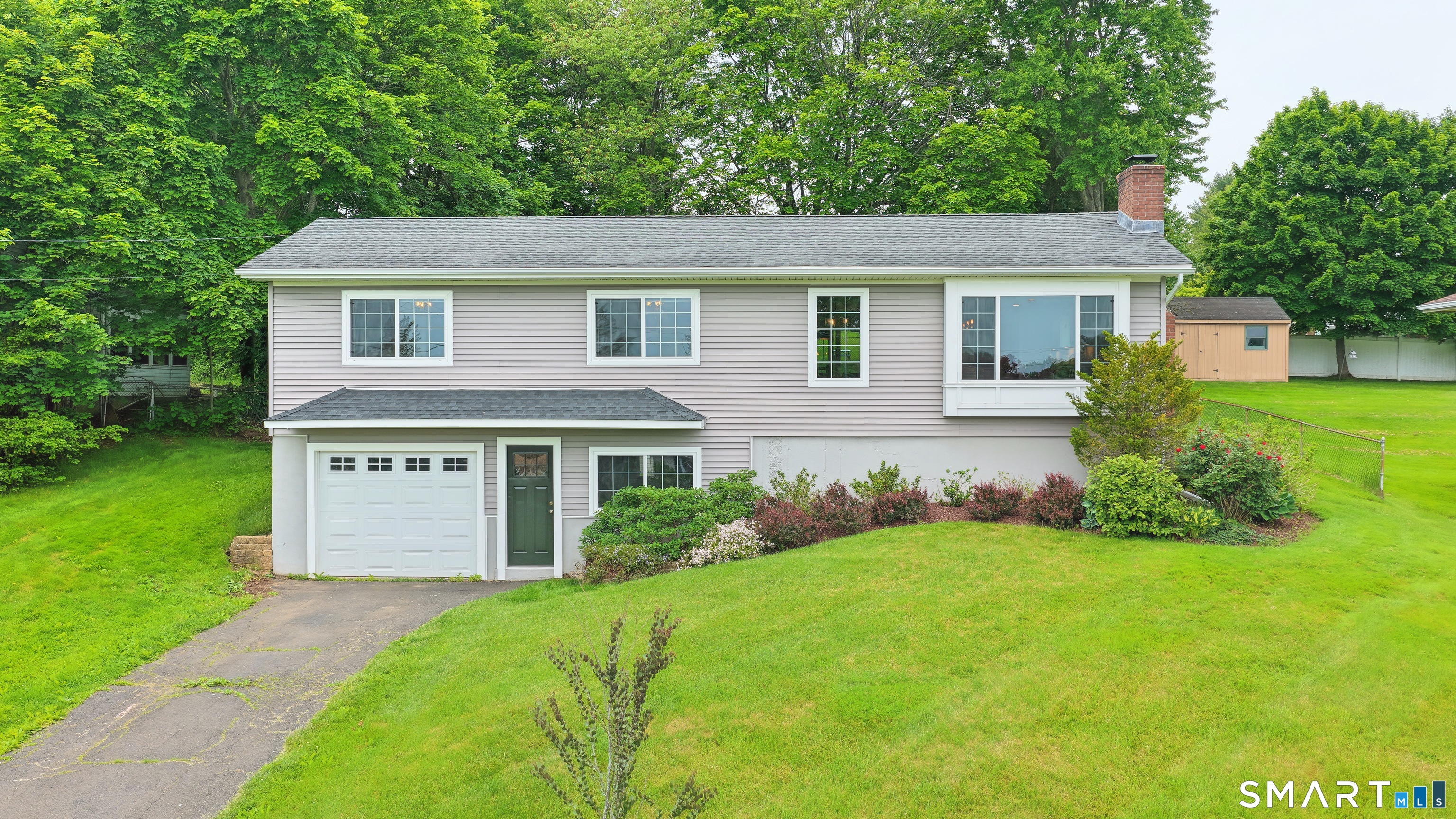 78 Farm Hill Road Meriden, CT 06451 - Photo 2 of 37