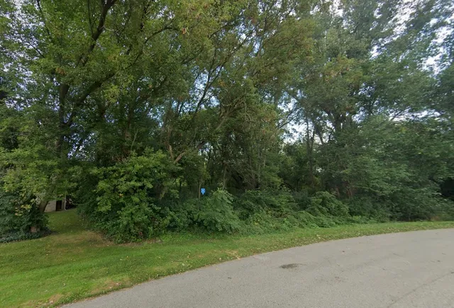 $82,999 | 3400 Ivy Lane, Johnsburg, IL 60051